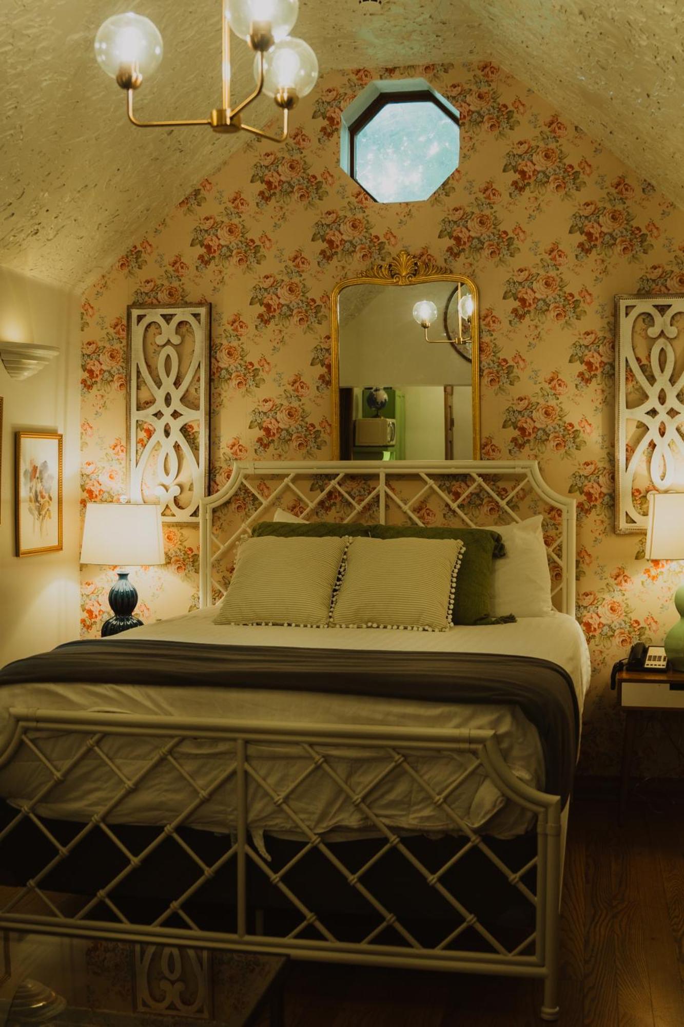 Landoll'S Mohican Castle Loudonville ภายนอก รูปภาพ